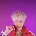 <b>카리나</b> <b>vs</b> 카즈하 누가 더 예쁨?