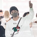 뷔 오늘 <b>출국</b>하는거 보니까