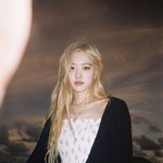 <b>로제</b>는 어떻게 새벽 5시에 이얼굴이지