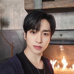 이거 현재야 <b>상연</b>이야?