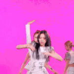 있지 유나 <b>스</b><b>춤</b>