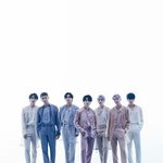 [방탄소년단] 오 근데 단체가 <b>처음</b>에 나왓네