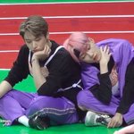 [더보이즈] 주연이 <b>탈색모</b> 안어울린다는데