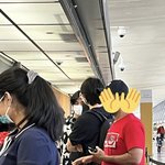뷔 <b>공항</b> 뜸