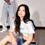 뷔 미국에서 제니랑