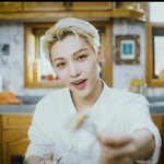 [스키즈] <b>Your</b> eyes  9시간만에 100만뷰래