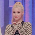 그녀는 너무 예쁘다 #<b>휴닝</b>바히에