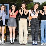 카즈하가 <b>센터</b>하는 게 맞는 듯