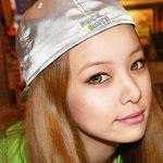 내 <b>눈썹</b> ㄹㅇ <b>이런</b>데 이거모양어카냐 ㅂ