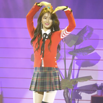 [댓글부탁해] 우리학교 존예 <b>졸사</b> 안찍던데