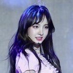<b>리즈</b> 살 쪘다고 누가 그랬냐