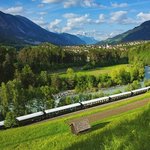 남친과 호화 기차여행 중인 <b>셀럽</b>