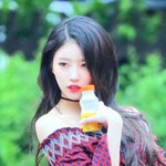 <b>쿨</b>해서 더 매력적인 유쾌한 <b>여</b>돌