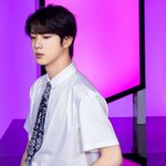 김석진이라는남자 <b>반바지</b>만 입혀줘
