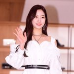 [르세라핌] 카즈하 <b>볼</b><b>때</b>마다 김고은 같은데