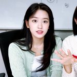 [댓글부탁해] <b>안유진</b> Vlive 미모 무슨일...