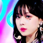 이<b>달소</b> 희진현진vs에스파 윈터카리나 누가 더 예쁜지