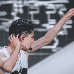 남자가 이정도면 <b>뼈대</b> 가늘은 거임?