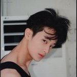 왜 마크보고 <b>언주</b>중김수현이라는줄 알겠다