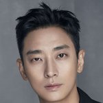 얼굴에 선과 악이 <b>공존</b>하는 남배우