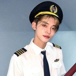 투모로우바이투게더 연준 큰일날사람이네