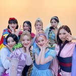 최근 8명의 디즈니 공주로 <b>코스튬</b>한 여돌