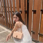 새로 올라온 <b>버버리</b> 가방 협찬 사진들