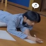 아니 빨리 <b>뉴런</b> 풀고;;; 하