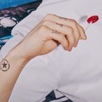 [BTOB] 손가락 <b>타투</b> 봤어??