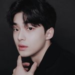 <b>김강민</b> 잘생겼다