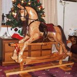 직접 깎고 다듬어 만든 <b>DIY</b> 작품들