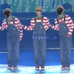 진이 머리가 진짜 작긴하구나