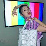 <b>리정</b> 요즘 진짜 예쁘다