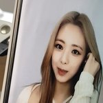 <b>유나</b> 머리색 바뀐 거 미쳤네