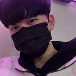 [댓글부탁해] 이 <b>남자</b> 아는 사람 <b>인스타</b>스탄가??