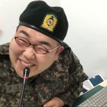 <b>볼레</b>로 살?말?