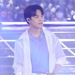 [군대] 지민 음<b>방무대</b>에서 홈마 인이어 착용했대