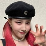 스테이씨 윤세은<b>즈</b> <b>머리</b>색바뀜