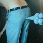 내 친구도 <b>하회탈</b>처럼 웃는데