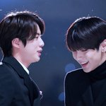 투바투 <b>수빈</b> 방탄 진 럽라 보고싶었는데