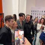 송강 <b>옆</b> 남자와 <b>재현</b> <b>옆</b> 여자는 ㄴㄱ임