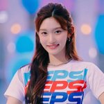 <b>스타쉽</b>은 아이브 썸머송