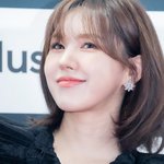 와 요즘은 기자 사진들도 보정하고 올려줌?