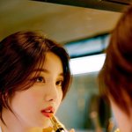 권은비 백스테이지 컨셉으로 화보 찍은거