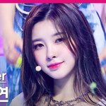 <b>김다연</b> 어떻게해서 이뻐진거임??