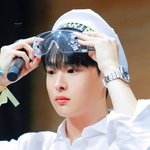 [댓글부탁해] 185cm 반전매력가진 <b>빅톤</b> 최병찬