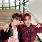 [NCT칠프] 이 옷 입은거 애들 <b>전체샷</b> 있는 푸딩!!??