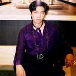 드디어 알엠 인터뷰 갖고옴