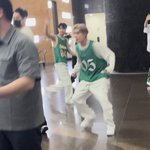 엔하이픈 미니 팬미팅 하는데