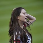 드라마 보는 <b>예들</b>아 뭐가 더 좋아? 추반 좀